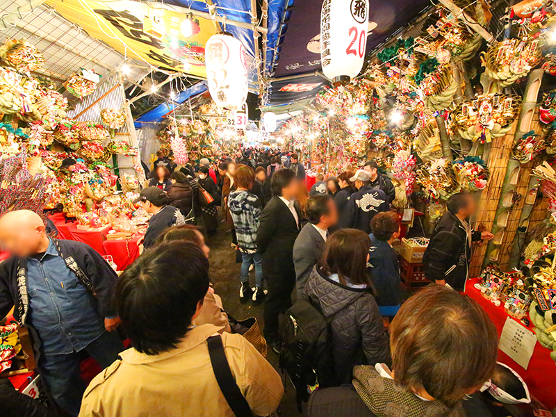 薬王院・氷川神社・歌舞伎町&花園神社